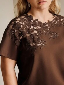 Anewsta Áo thun tay ngắn khoét ren cỡ lớn cho nữ, phong cách thanh lịch ngày lễ, xuân/hè, cho lễ hội, tốt nghiệp - Cà phê nâu - Xem 1