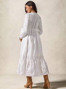 孕妇休闲纯色镂空刺绣长款度假连衣裙 - 白色 - 查看 2