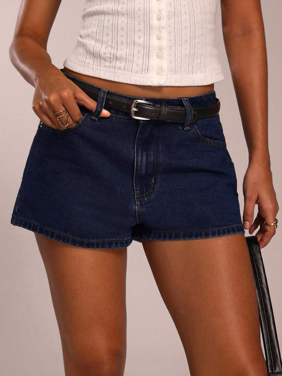 Avantive 女士夏季基本款深蓝色洗水牛仔短裤/装饰皮标/夏季牛仔短裤/可爱/外出/度假/办公室穿着女士牛仔短裤高腰牛仔短裤蓝色牛仔短裤女士牛仔短裤女士