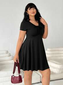 Solflare Plus Size Women Valentine's Red V-Neck Front Twist Midi Dress Sun Dresses For Women Vacation Outfits Women,Graduation Dress - Black - View 4