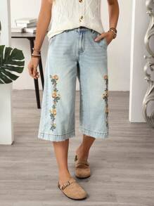 EMERY ROSE Women's Floral Embroidered Pocket Loose Straight Leg Capri Denim Jeans