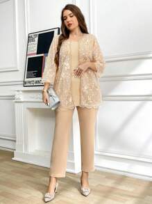 Ellevyn Bộ 3 món cỡ lớn: Áo ba lỗ cổ tròn màu trơn, quần dài và áo len cardigan thêu hoa hở phía trước, mùa hè - Màu be - Xem 6