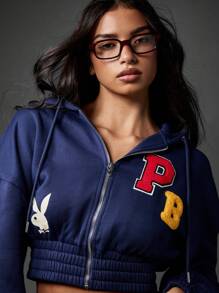 Missguided x Playboy 复古学院风短款拉链连帽衫，配有松紧腰带，兔子标志，校队字母补丁，秋冬休闲街头风外套