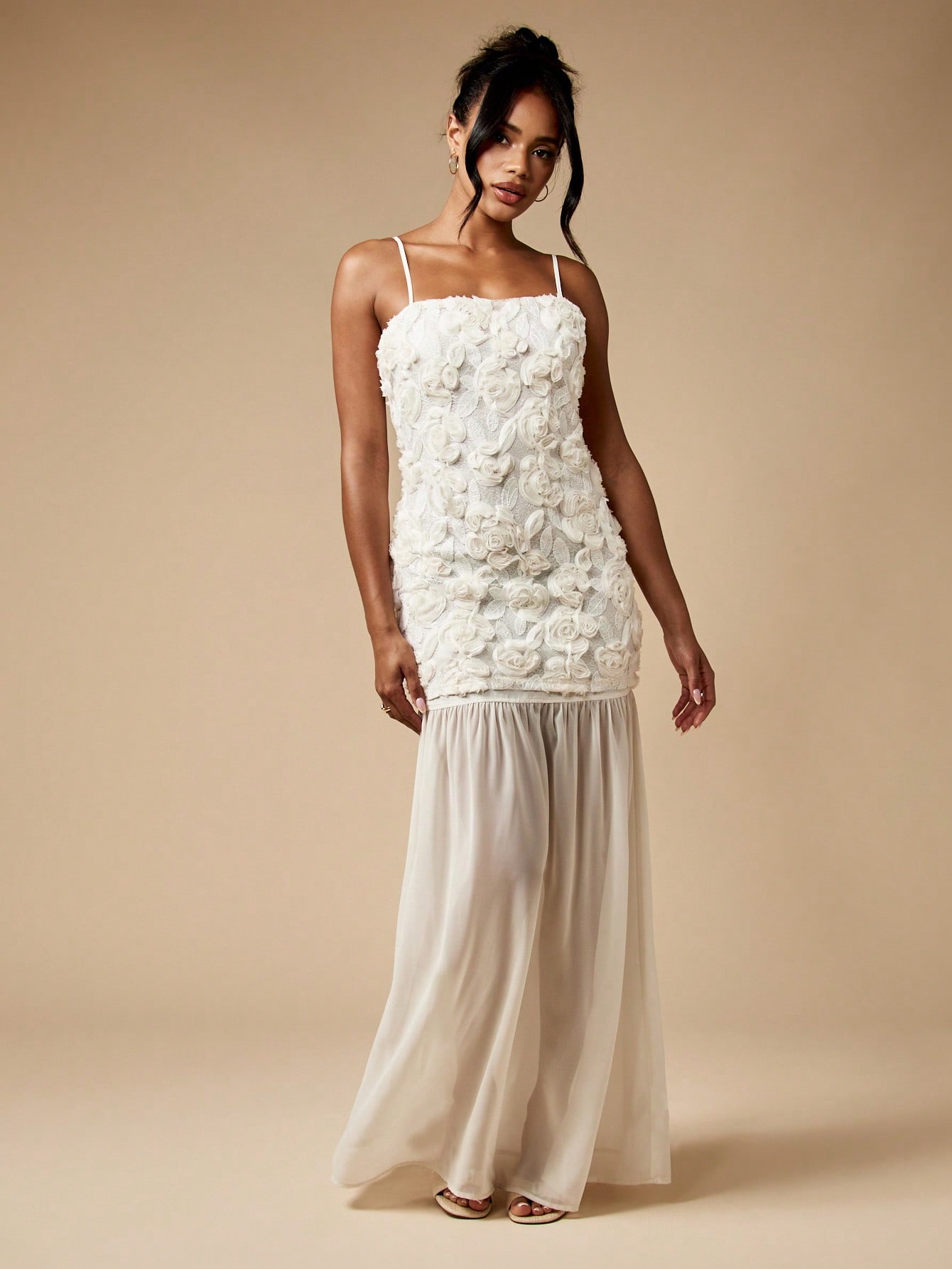 MISSGUIDED Floral Applique Maxi Dress With Chiffon Hem
