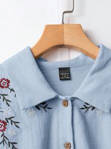 Modelyn 2件套女士假日休闲花卉刺绣衬衫和裤子套装 - 淺藍色 - 查看 3