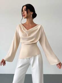 Firerie 船领喇叭袖收腰办公室女士杏色衬衫，新款简约优雅通勤装，不对称褶皱领，缎面喇叭袖办公室衬衫，优雅别致 - 杏色 - 查看 6