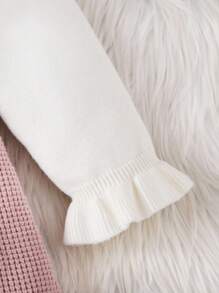 SHEIN Vintaside Kids 女婴毛衣裙，圣诞主题针织套头裙，秋冬季舒适温暖，二合一斗篷款式，荷叶边领子，花卉钩针装饰，时尚优雅，适合日常穿着、外出和旅行