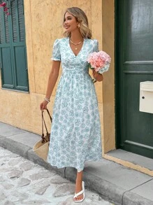 SHEIN Frenchy Women's White And Blue Floral V-Neck Elegant Long Dress, Summer Boho Tea Party Holiday Vacation Cottagecore French Beach Short Sleeve Dresses - Blue - View 3