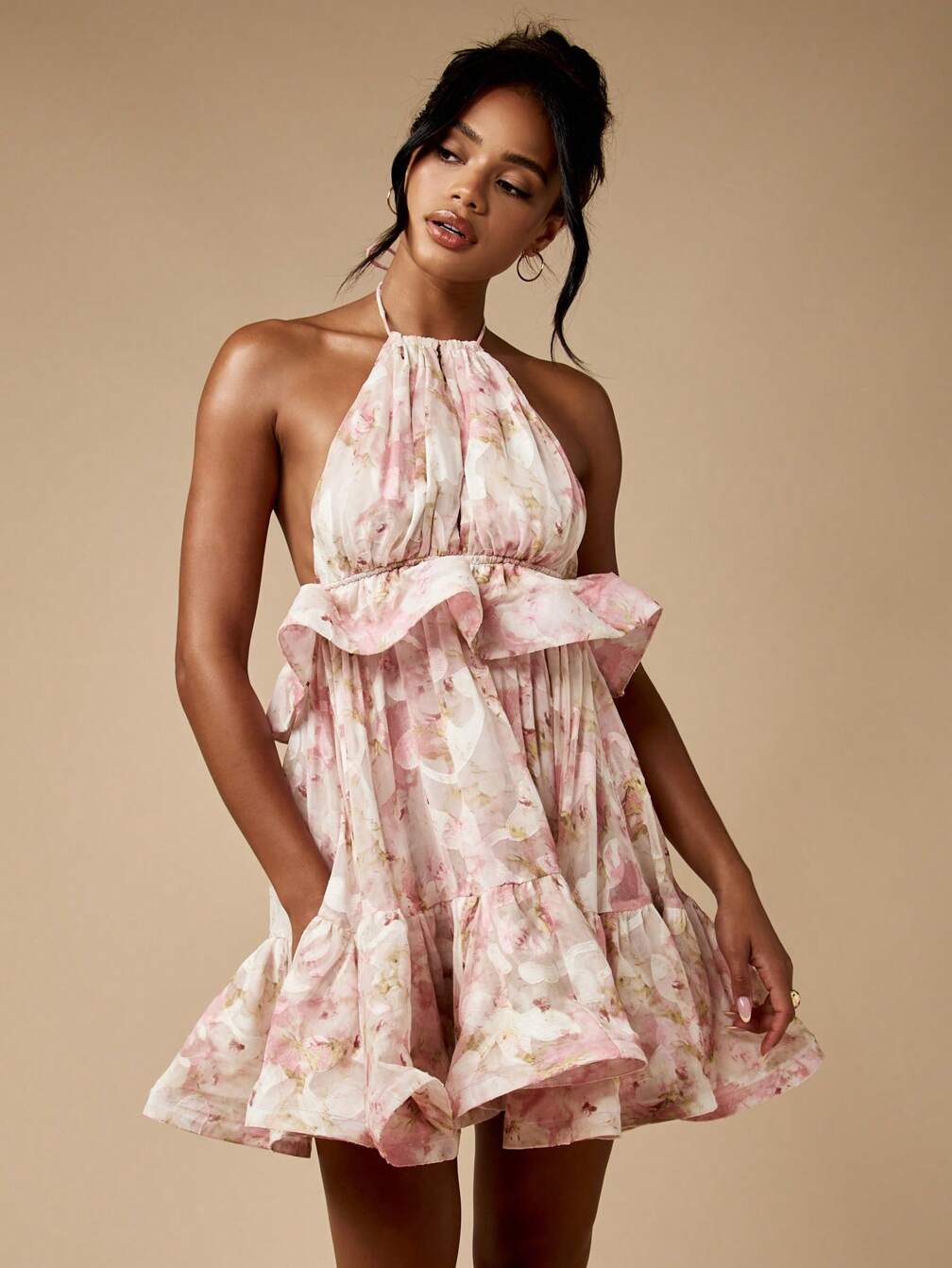 missguided chiffon ruffle dress MISSGUIDED Ruffle Tiered Mini Dress With Floral Chiffon Halter Sleeveless  Backless｜MISSGUIDED