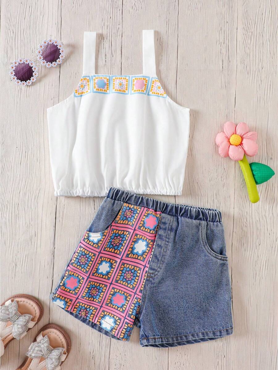 SHEIN Set de 2 piezas de top de tirantes estampado y pantalones cortos vaqueros cómodos y versátiles para niña joven - Blanco - Ver 1
