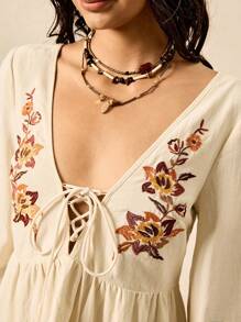 Easelle 女式春夏波西米亚风格花卉刺绣图案系带长袖连衣裙 - 米色 - 查看 6