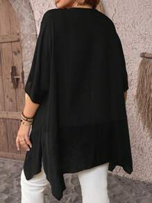 EMERY ROSE 大码女式乡村休闲圆领短袖宽松不对称下摆侧开衩拼接黑色衬衫，适合夏季假期、度假女性穿着，简约时尚，日常百搭，营造度假氛围，春假休闲，秋季穿着。 - 黑色 - 查看 2