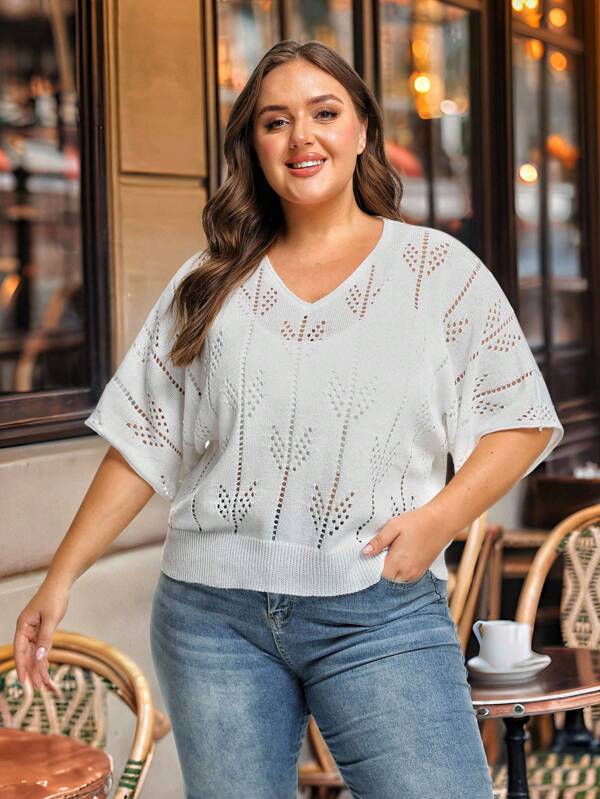 大码V领纯色针织毛衣，简约时尚，适合夏季