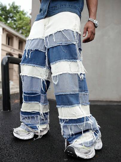 Manfinity Roghcode جينز أزرق فاتح واسع الساق بتصميم طبقات جريء وسحاب، بأسلوب إيمو جوثي