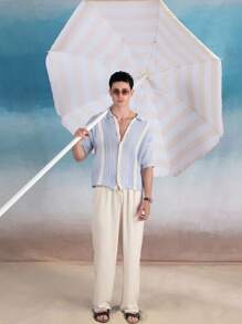 SHEIN X ELOISA & ORSON AKNOTIC Business Casual Cárdigan de punto holgado y de hombros caídos a rayas para hombres, con cuello vuelto y manga corta, jersey de punto casual adecuado para el uso diario