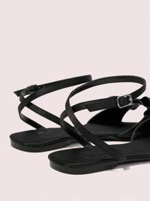 CUCCOO DOLLMOD Women's Black Satin Satin Bow Decor Round Toe Comfortable Summer Slip-On Flat Sandals, Vacation Style