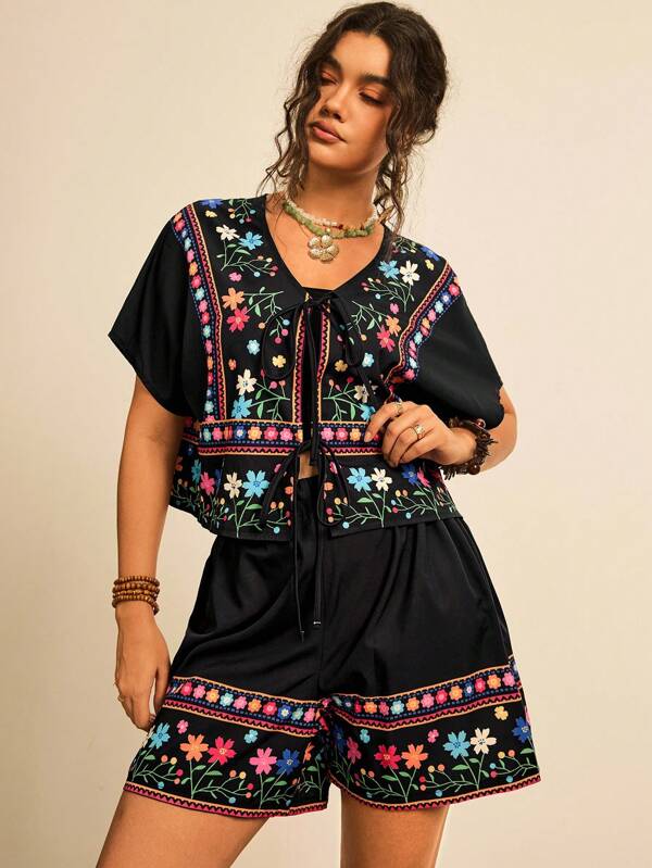 Freevana Plus Size Women Floral Print Tie Front Batwing Sleeve Shirt And Shorts 2pcs Set, Casual Vacation Outfit Two Piece Short Sets For Women Womens 2 Piece Summer Outfits Boho Two Piece Set Going Out Outfits