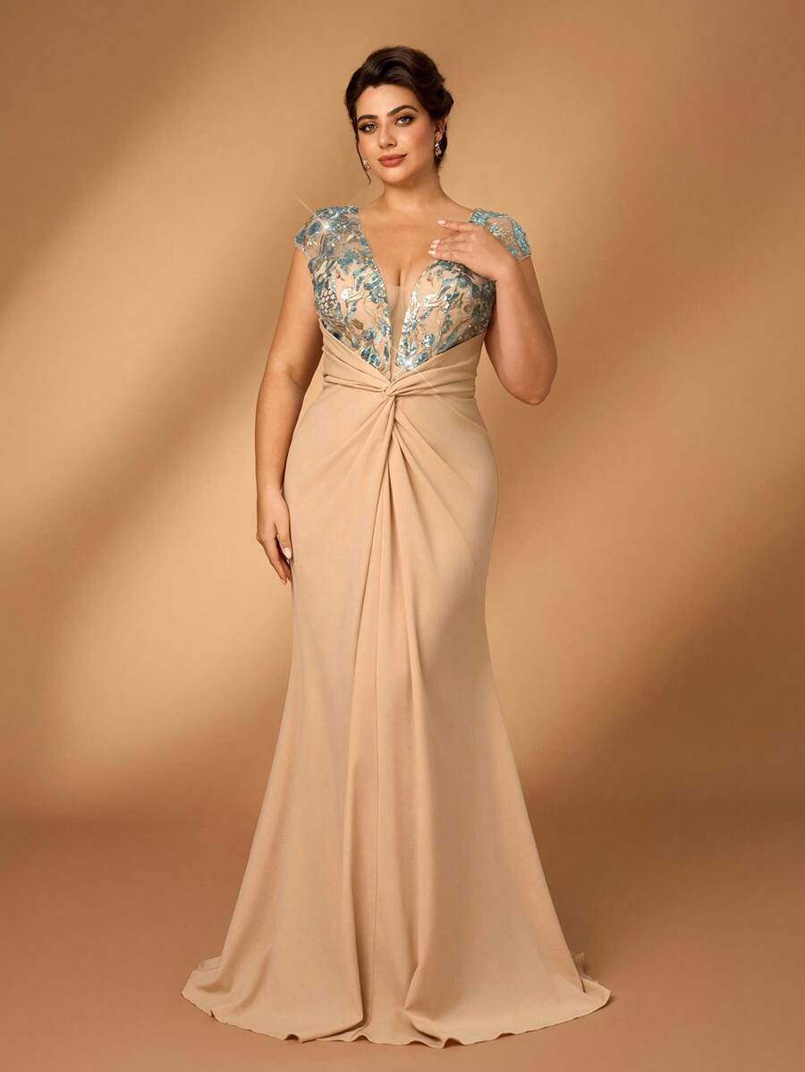 Serin 加大码优雅浪漫V领奢华亮片拼接弹力针织腰部扭曲美人鱼下摆串珠装饰孕妇装 - 杏色 - 查看 1