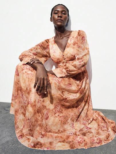 Maija Women's Multi-Color Print Oversized Collar, Gathered Waist Design, Romantic Bohemian V-Neck Long Sleeve Puff Sleeve Maxi A-Line Beach Dress, Vacation Island Resort Wear, Summer Dopamine Outfit Modern Vacation Nomadic Casual Fashion All-Match Women's Country Concert Clothing Western Style Women's Clothing Nomadic Style Bohemian High-End Elegance All-Match Country Concert Clothing Holiday Fashion Design, Comfortable Beach Beach Clothing, Bohemian Style Gold Thread Decoration Flowing Sleeves