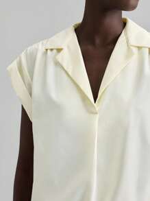 Ontre 2025 Nouvelle blouse à manches courtes boutonnée minimaliste de couleur unie, convenant pour les vêtements d'automne pour femmes, la fête de l'indépendance américaine, les uniformes scolaires, le style des années 2000 pour femmes, les femmes de la campagne, les enseignantes, les fêtes - Jaune citron - Voir 6