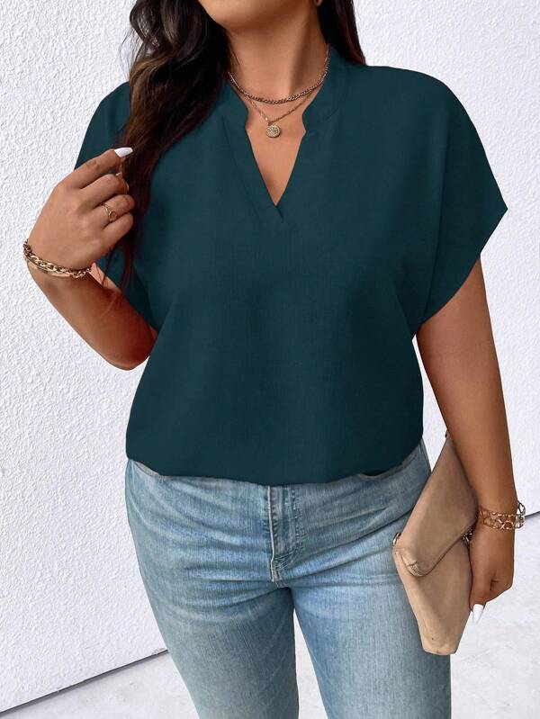 Linhara CURVE Camisa plus size lisa com decote em V e manga morcego, camisa simples de verão para roupas de ano novo
