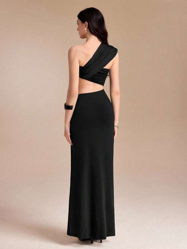 Spring Affair Black Solid Color Halter Neck Cut Out Sleeveless Sexy Party Mini Dress. Graduation Dress, Birthday Outfits For Women, Modest Dress