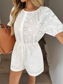 SHEIN LUNE 1 pièce Combinaison courte à manches courtes en tissu brodé blanc avec poches pour femmes, convient pour les vacances romantiques printemps/été - Blanc - Voir 6