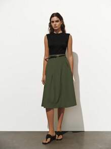 Lumivelle Vestido Midi Feminino de Tricô com Bolso Plissado e Decote Redondo