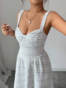 Selianne Sleeveless Square Neck Waist-Cinched A-Line Plaid Fabric Elegant Romantic Women Dress - Black and White - View 7