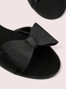 CUCCOO DOLLMOD Women's Black Satin Satin Bow Decor Round Toe Comfortable Summer Slip-On Flat Sandals, Vacation Style