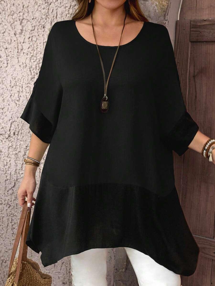 EMERY ROSE 大码女式乡村休闲圆领短袖宽松不对称下摆侧开衩拼接黑色衬衫，适合夏季假期、度假女性穿着，简约时尚，日常百搭，营造度假氛围，春假休闲，秋季穿着。 - 黑色 - 查看 1