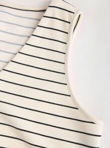 Sweetra Women's Retro Elegant V-Neck Backless Contrast Striped Sleeveless Vest Top