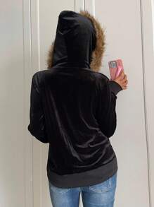 SHEIN EZwear 女士骷髅刺绣仿皮草装饰连帽衫 - 黑色 - 查看 2