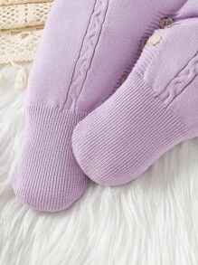 SHEIN 女婴高领针织连体衣，长袖，连脚，秋冬季温暖舒适，手工编织蝴蝶结设计，优雅时尚，适合日常穿着、居家、外出和旅行，黄色和浅黄色 - 紫色 - 查看 8