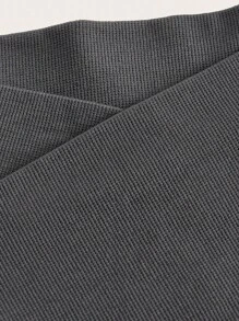 Easithlete 2 Pcs Seamless High Elastic Criss-Cross Waist Yoga Sports Shorts Workout Short High Waist Workout Shorts Lifting & Shaping Gym Sports Shorts