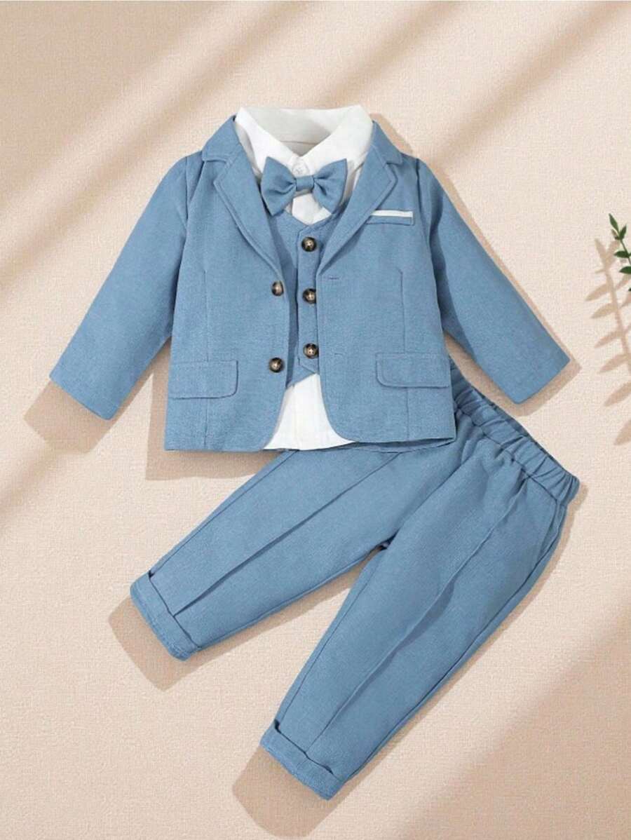 SHEIN 4 件套返校男婴服装套装，包括带蝴蝶结的长袖衬衫、背心、长袖西装外套和裤子，适合生日、婚礼、洗礼和 1 岁生日派对、儿童比赛表演婚礼正式套装 - 藍色 - 查看 1