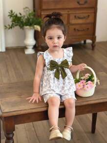 SHEIN 2 pezzi outfit per bambina - Top con maniche a volant e pantaloncini corti con fantasia floreale e blocchi di colore con decorazione a farfalla, tuta casual floreale vintage per primavera/estate, per esterno/vacanza - Verde - Visualizzare 8