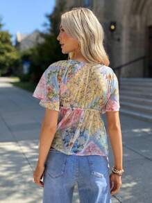 SHEIN LUNE 7 月 4 日蕾丝上衣女式花卉印花系带休闲短袖衬衫，度假风格