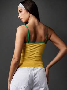 Missguided x Playboy 复古运动风牙买加吊带背心 夏季上衣 国家队支持 休闲街头服饰 节日沙滩露脐装 - 黃色 - 查看 2