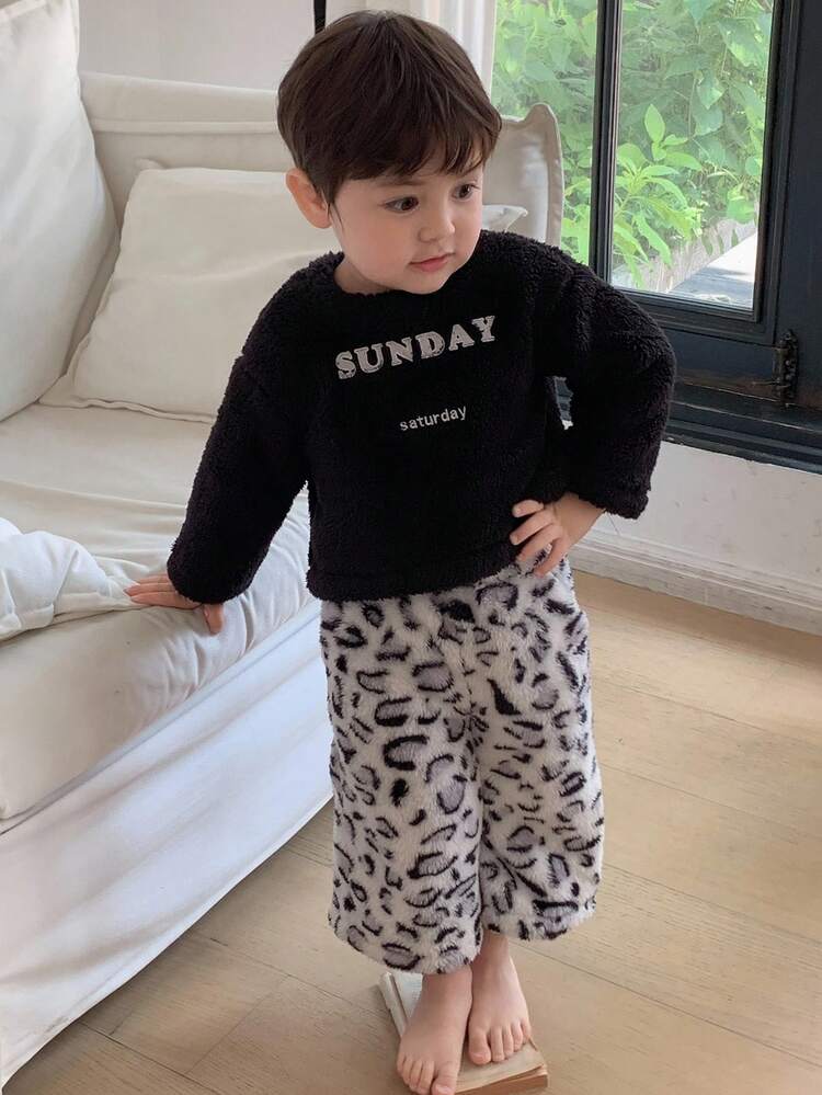 DAZY Baby Boy Solid Color Casual Round Neck T-Shirt And Striped Casual Pants Pajama Set - Black - View 6