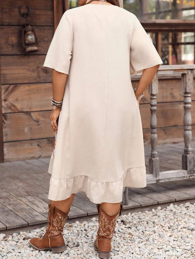Plus Size Casual Loose Floral Trim Hem Dress For Vacation And Daily Wear,Autumn And Winter, Embroidered Dress, Tunic Dress, Boho Dress Women,Fall Dresses For Women ,Winter Outfit For Women,Fall Dresses For Women , Women's Fall Clothes
