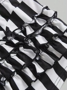 ROMWE EDITION Plus Size Gothic Black & White Striped Ruffle Hem Shorts, Summer