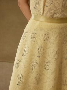 MOTF PREMIUM RHINESTONE DETAIL JACQUARD SKIRT - Yellow - View 2