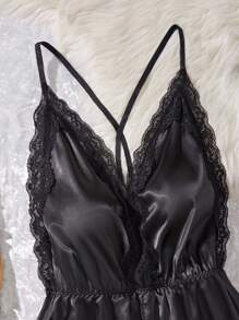 SHEIN 1 件黑色蕾丝拼接深 V 露背交叉肩带性感女式内衣连体裤套装 - 黑色 - 查看 4