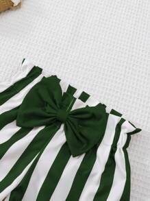 SHEIN 2 件装年轻女孩休闲无袖上衣和条纹短裤套装，带 3D 蝴蝶结设计 - 綠色 - 查看 3