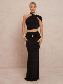 Lumalex Fall Winter 2pcs/Set Slim Asymmetric Metal Decor Halter Neck Top And Mini Skirt For Women Black Two Piece Set Women Two Piece Long Skirt Set Black Skirt Set Elegant Two Piece Set Black Two Piece Outfit Gathering Party Banquet Modest Old Money Coquette Glitter Holiday Party Rave Festival Outing Vacation Hot Outdoor Richly Layered Wedding Season Banquet Coming Christmas New Year