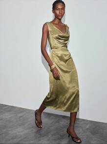 Maija Váy dài dệt vàng ôm sát tinh tế với thiết kế trơn bán trong suốt, váy satin vàng cổ chữ V sâu, váy vàng dự tiệc thanh lịch cho nữ mùa thu, giáng sinh - xanh quân đội - Xem 4