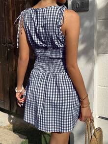 SHEIN EZwear 夏季休闲度假格子褶皱迷你连衣裙 - 藏蓝色 - 查看 2