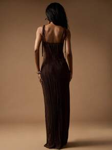 MISSGUIDED 优雅褶皱缎面长裙及地晚礼服吊带甜心领口镂空褶饰紧身派对婚礼宾客秋季正式礼服 - 棕色 - 查看 2