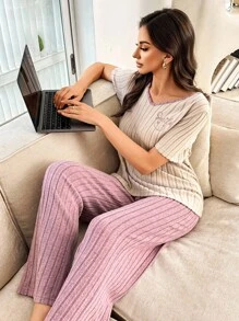 SHEIN 女士V领刺绣短袖阔腿裤休闲套装，简约 - 杏色 - 查看 4